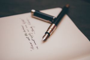 كيف يتم احتساب مكافأة نهاية الخدمة حساب نهاية الخدمة في حالة الاستقالة في الامارات