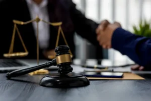 أفضل محامي شركات في دبي أتش أتش أس للخدمات القانونية