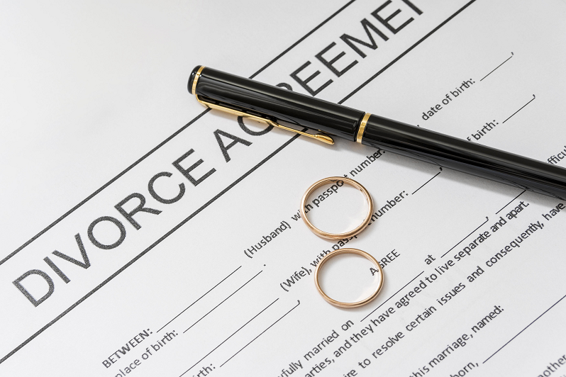 divorce lawyers dubai