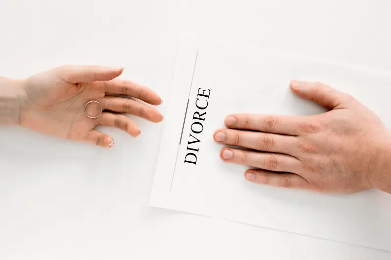 الطلاق للضرر في القانوني الإماراتي