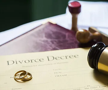 Laws and Rules for Expats Seeking Divorce in UAE with Special Reference to Sandip Shankarlal Kedia Vs. Pooja Kedia Case