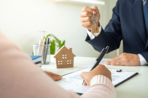 Are Landlords Allowed to Charge Service and RERA Fees at Each Lease Renewal